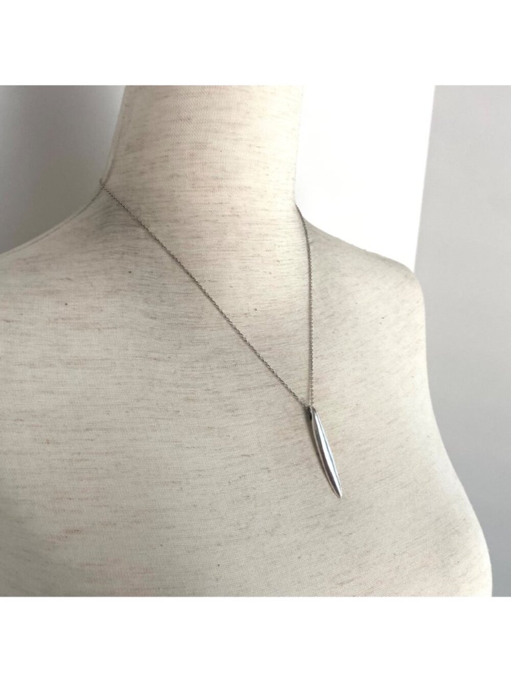 Sterling Silver 925 Solid Elongated Oval Pendant Necklace 18" Cable Chain - Picture 6 of 16